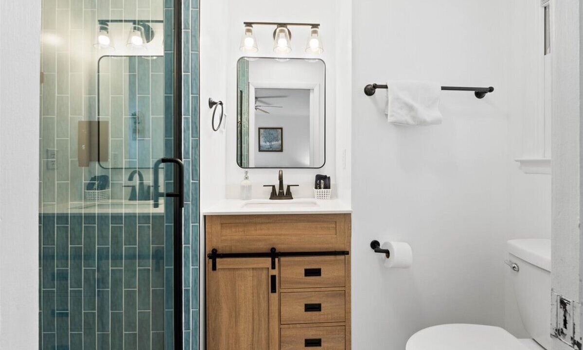 Photo of Bathroom in Yaupon Beach