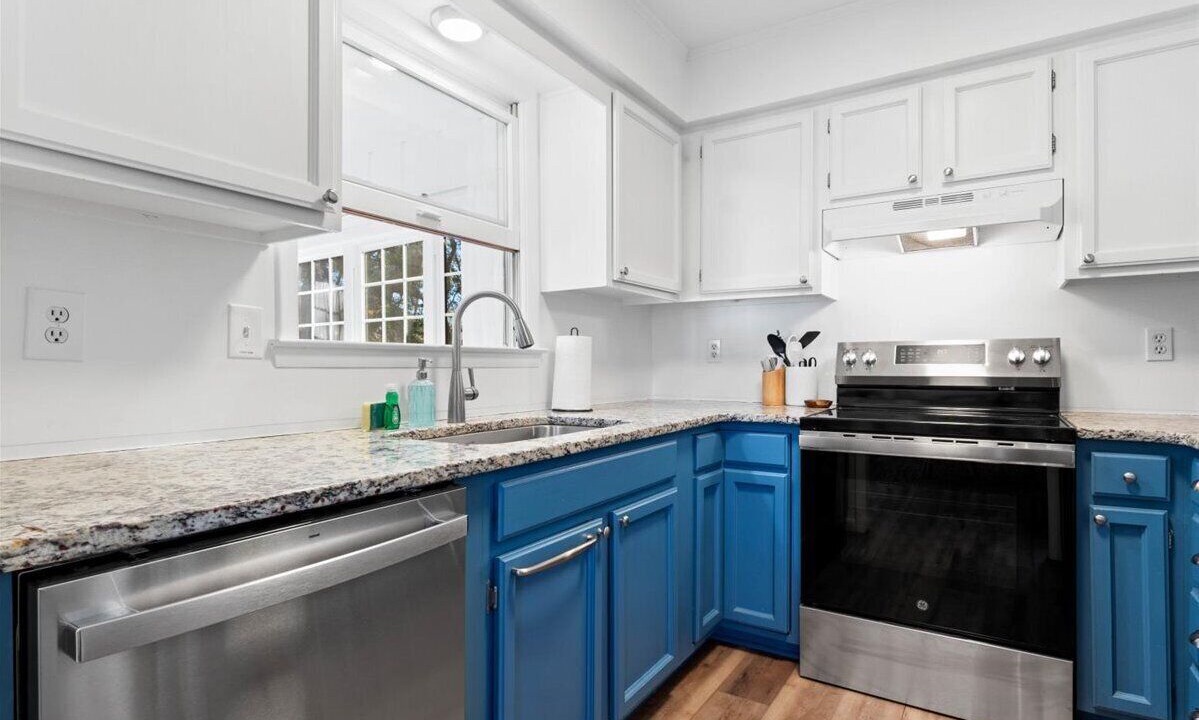 Photo of Kitchen in Yaupon Beach