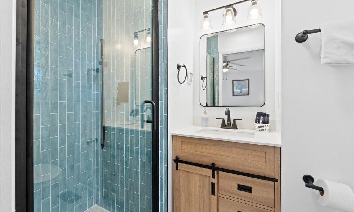 Photo of Bathroom in Yaupon Beach