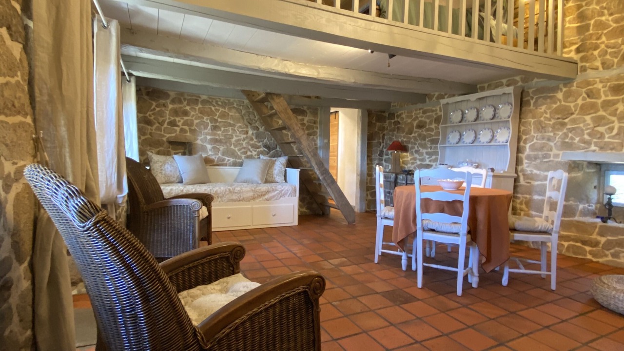 Photo of Livingroom in Goulles