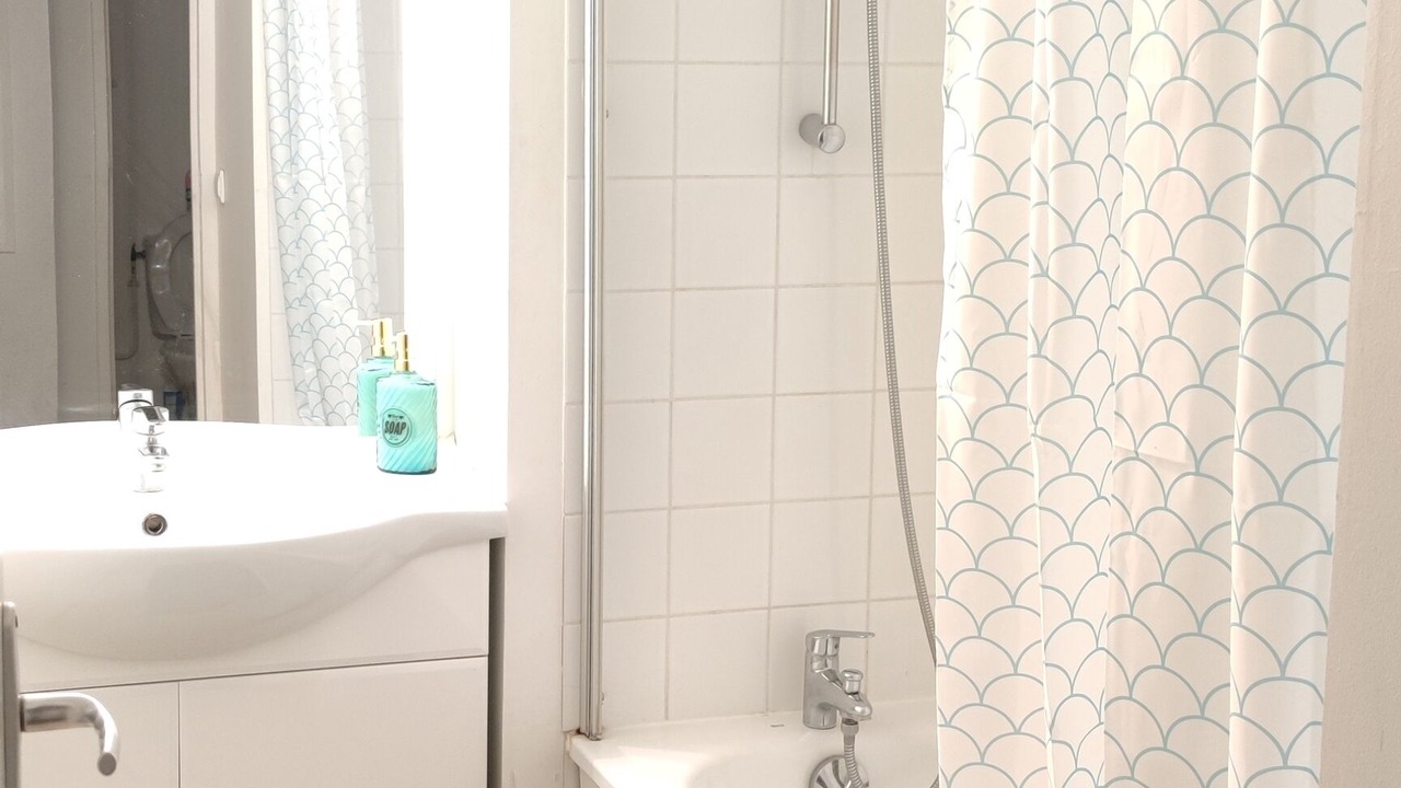 Photo of Bathroom in Equemauville