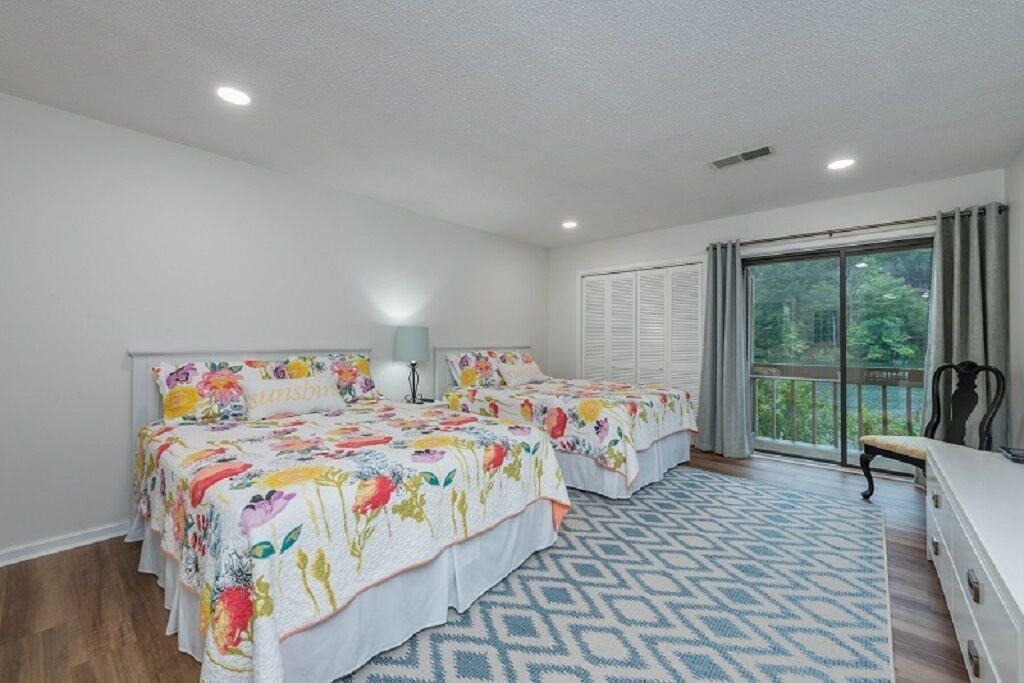 Photo of Bedroom in Lake Lure