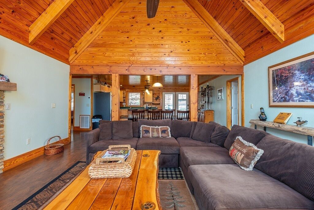 Photo of Livingroom in Lake Lure