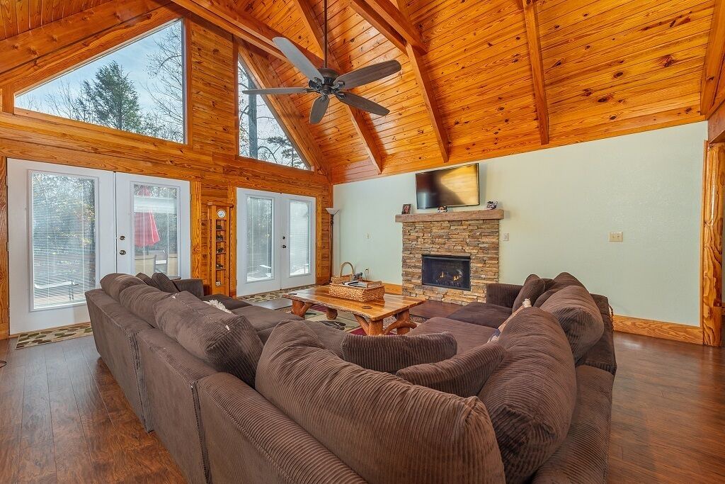 Photo of Livingroom in Lake Lure