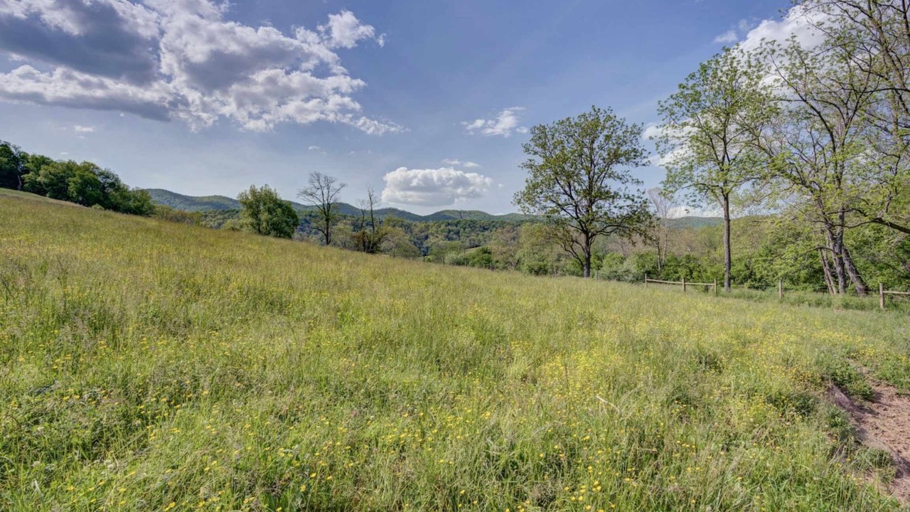 Photo of Outdoor in Mendota
