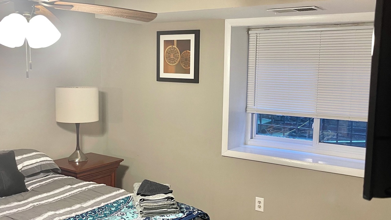 Photo of Bedroom in Truxton Circle