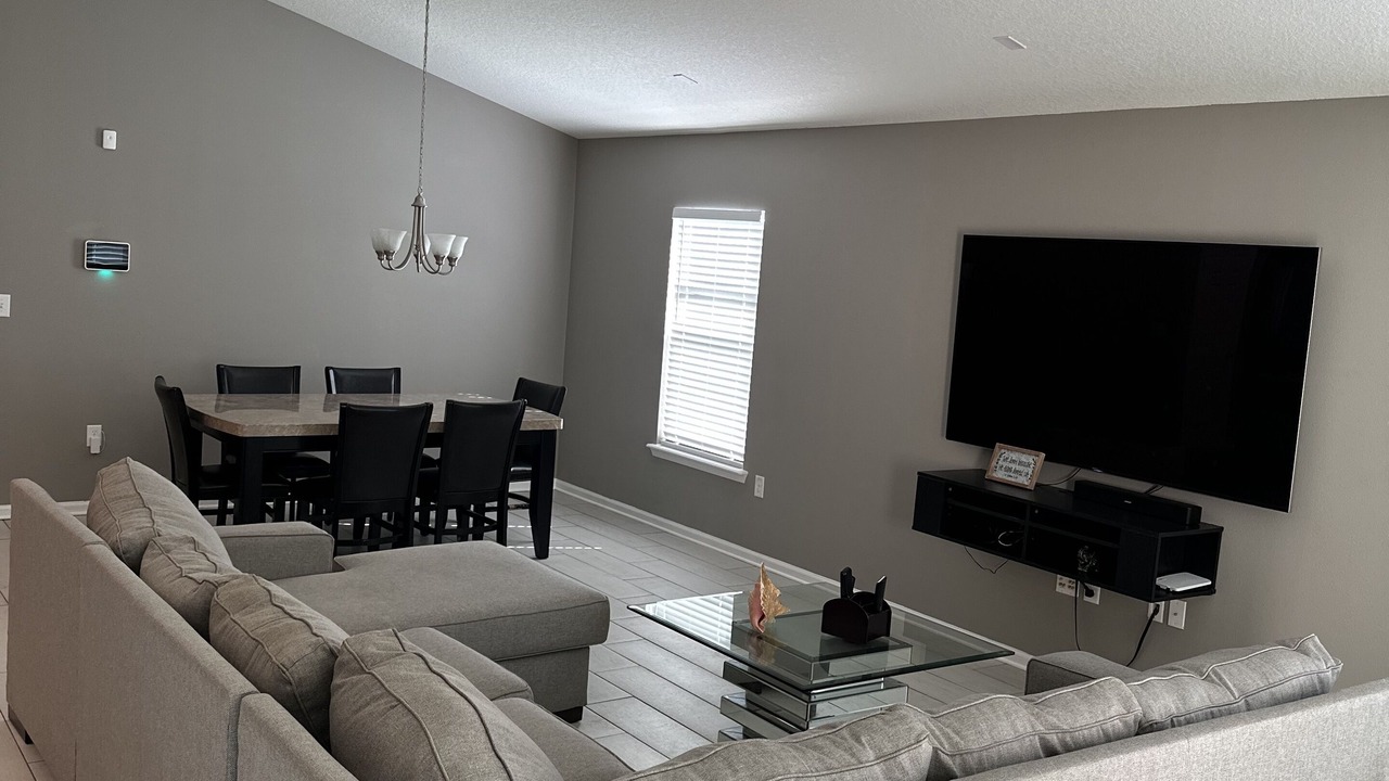 Photo of Livingroom in Sunbeam