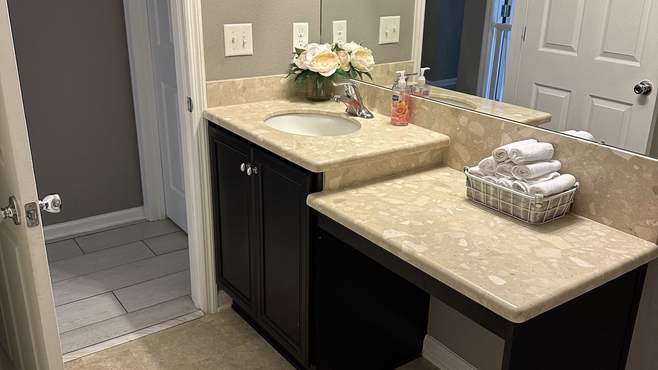Photo of Bathroom in Sunbeam