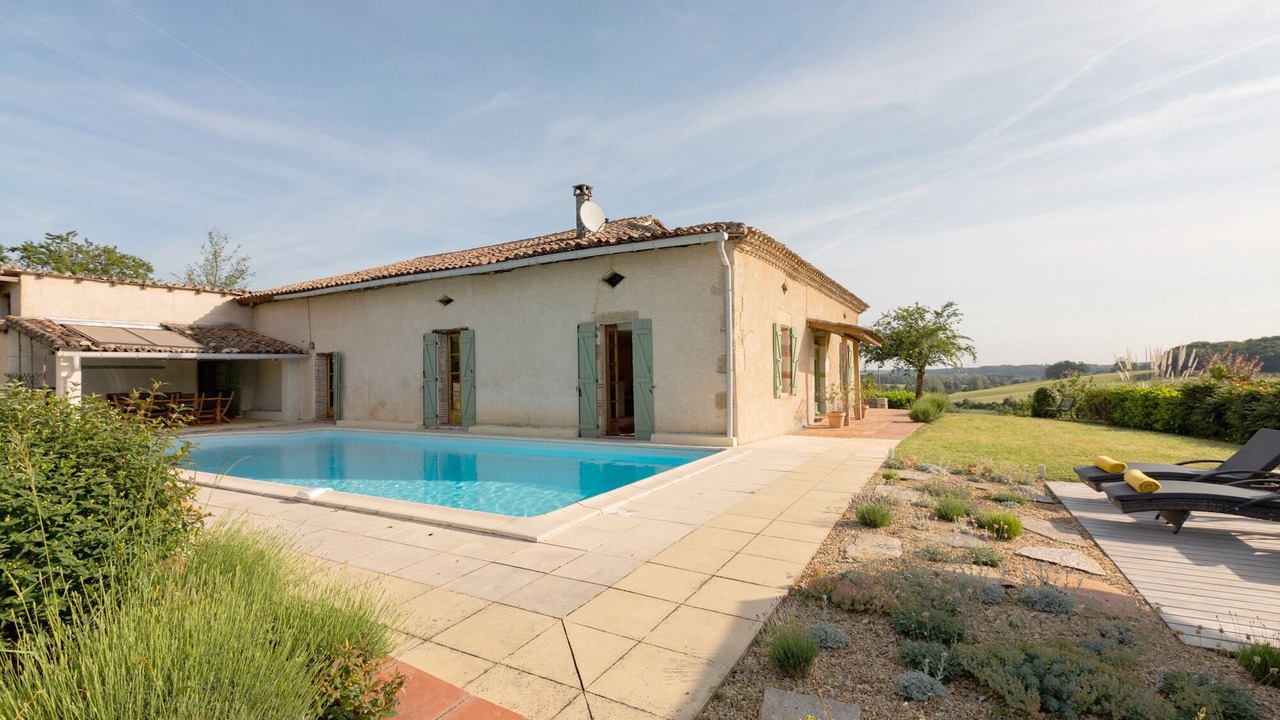 Photo of Outdoor in Puygaillard-de-Lomagne