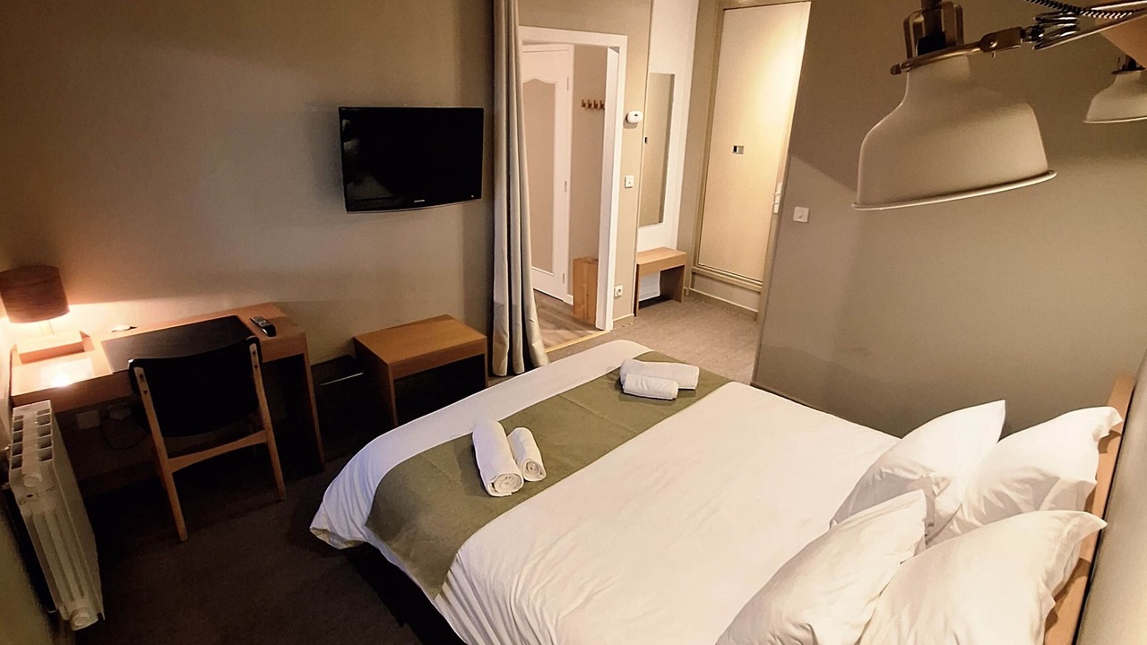 Photo of Bedroom in Ennezat