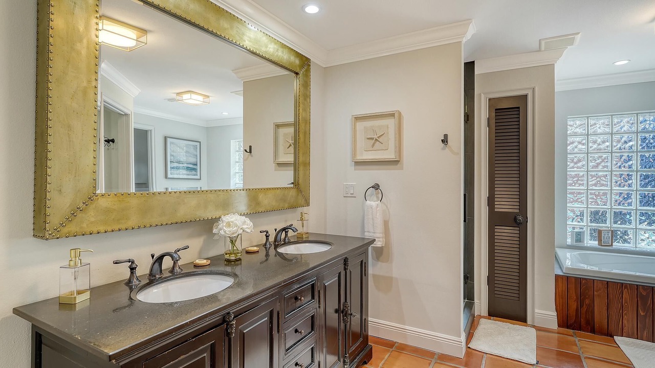 Photo of Bathroom in Saint Armands Key