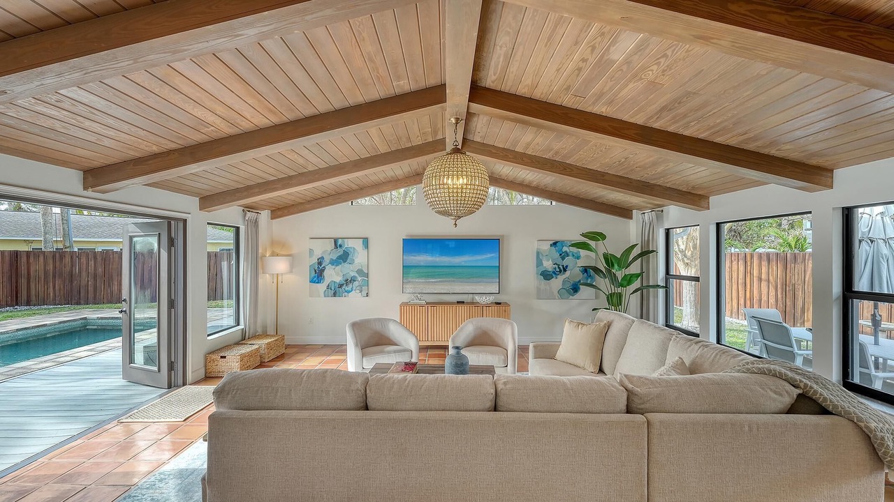 Photo of Livingroom in Saint Armands Key