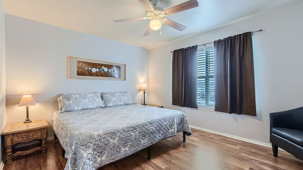 Photo of Bedroom in Heritage