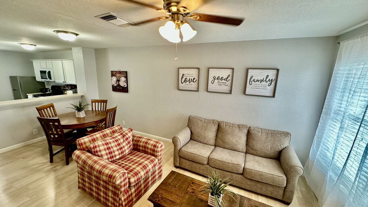 Photo of Livingroom in Heritage