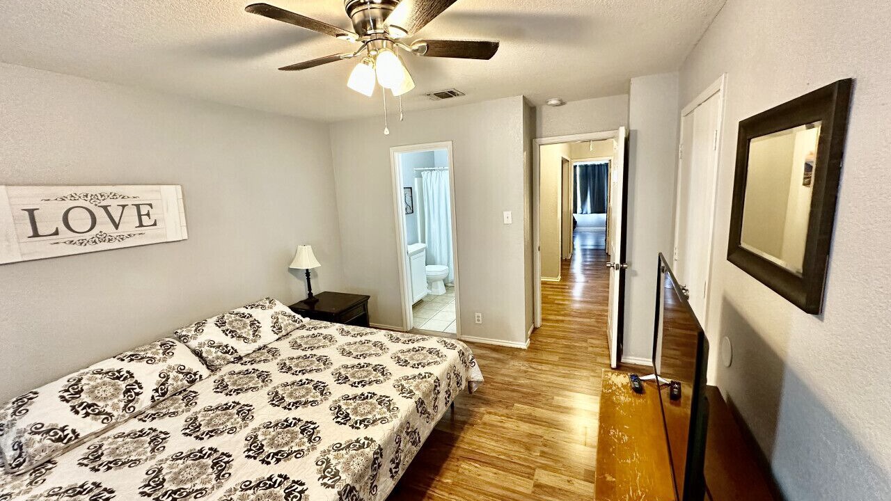 Photo of Bedroom in Heritage