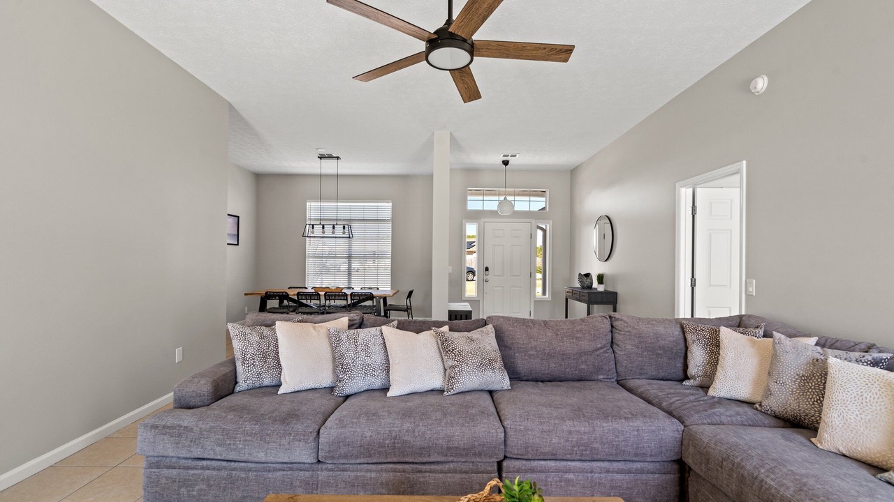 Photo of Livingroom in Gulf Vista