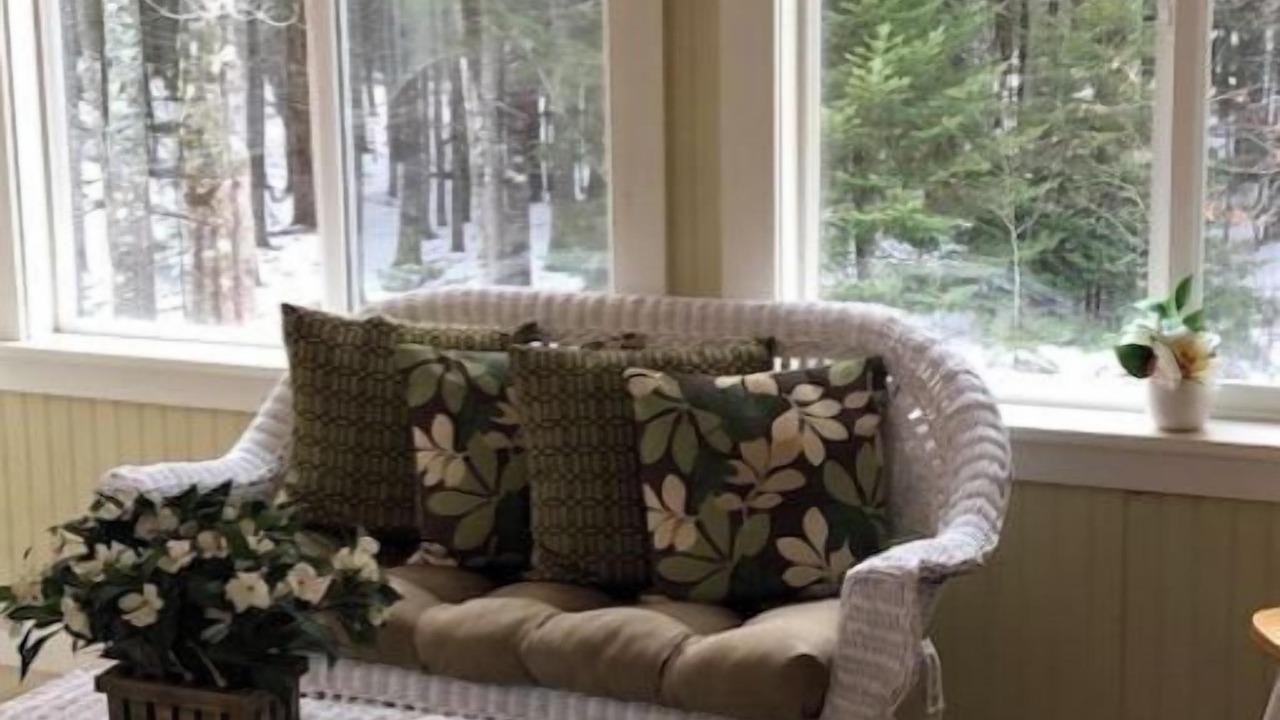 Photo of Livingroom in Tenants Harbor