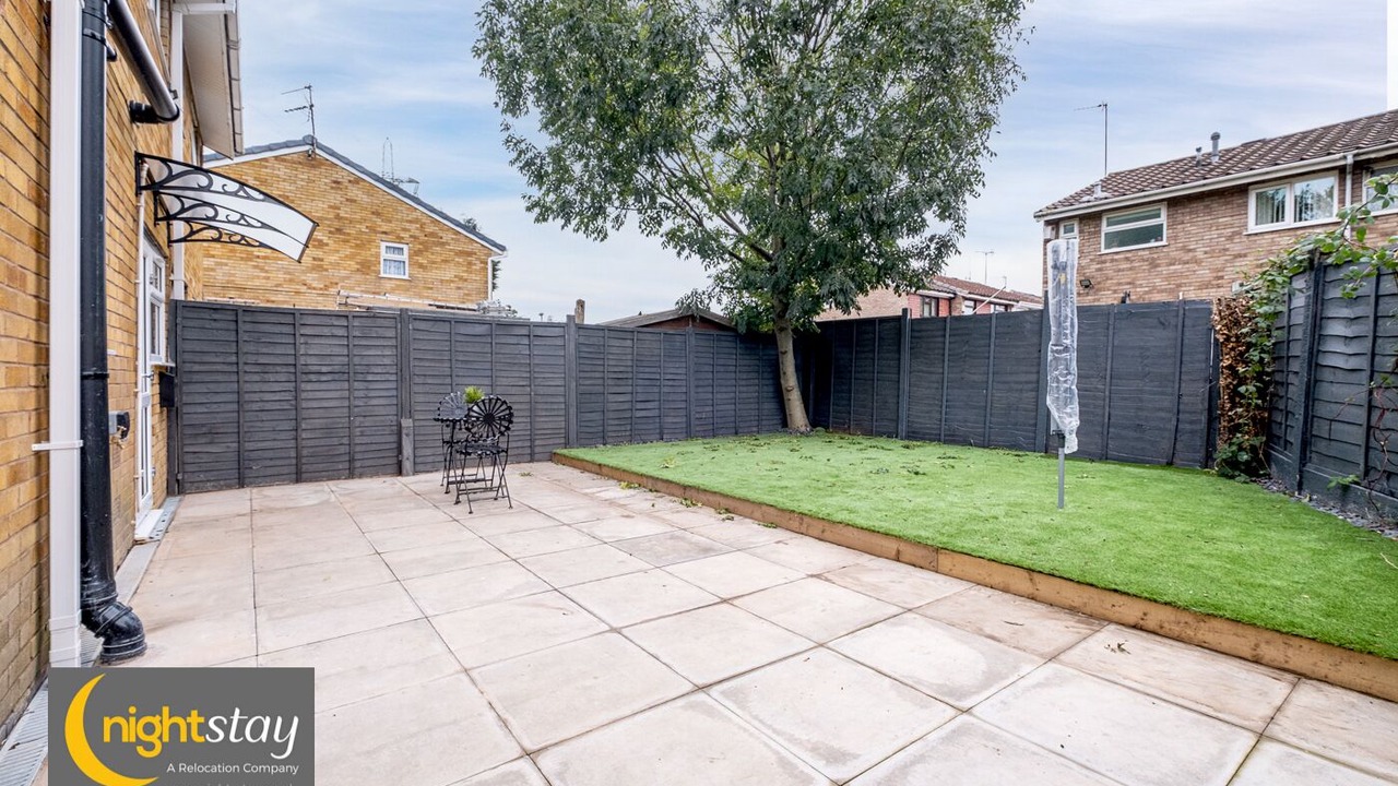 Photo of Patio Balcony in Stonnall