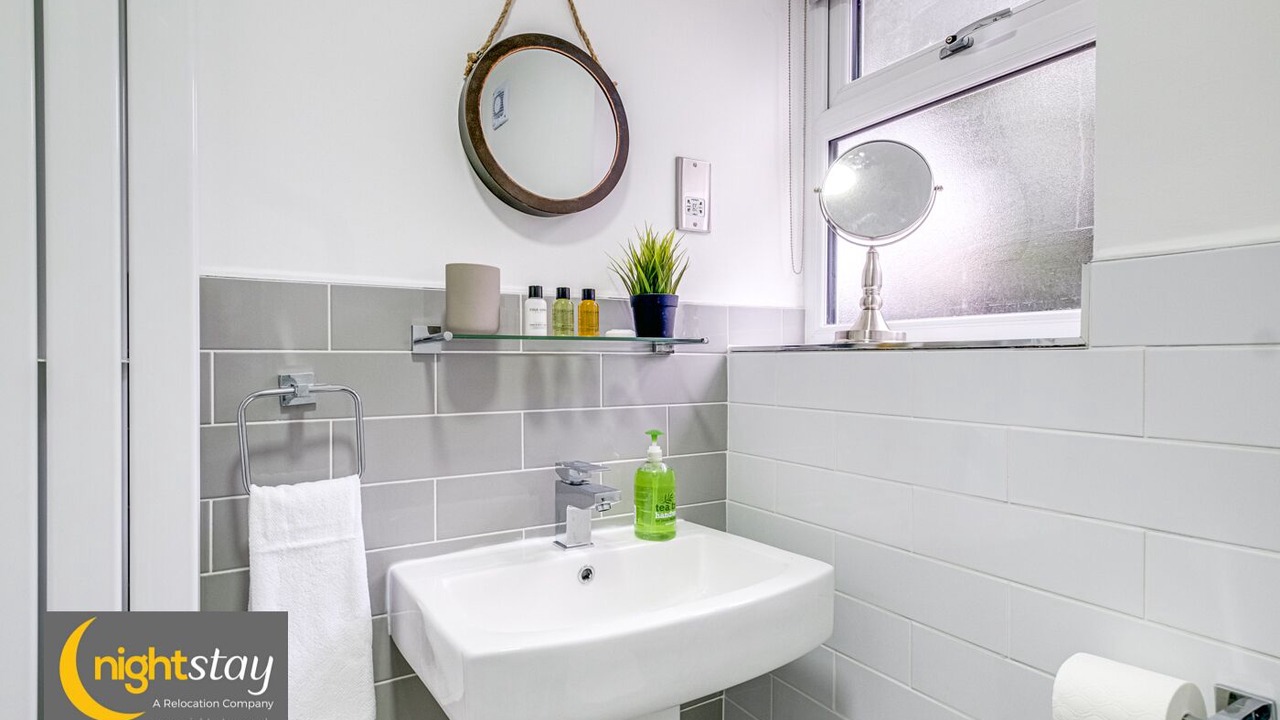 Photo of Bathroom in Stonnall