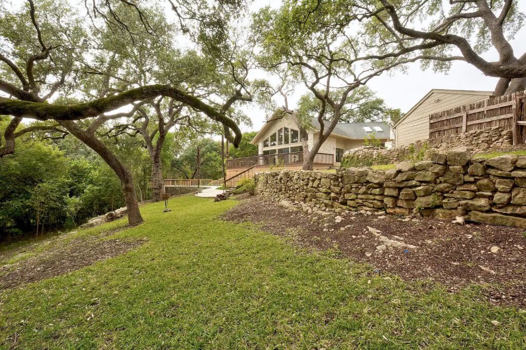 Photo of Outdoor in Manana West