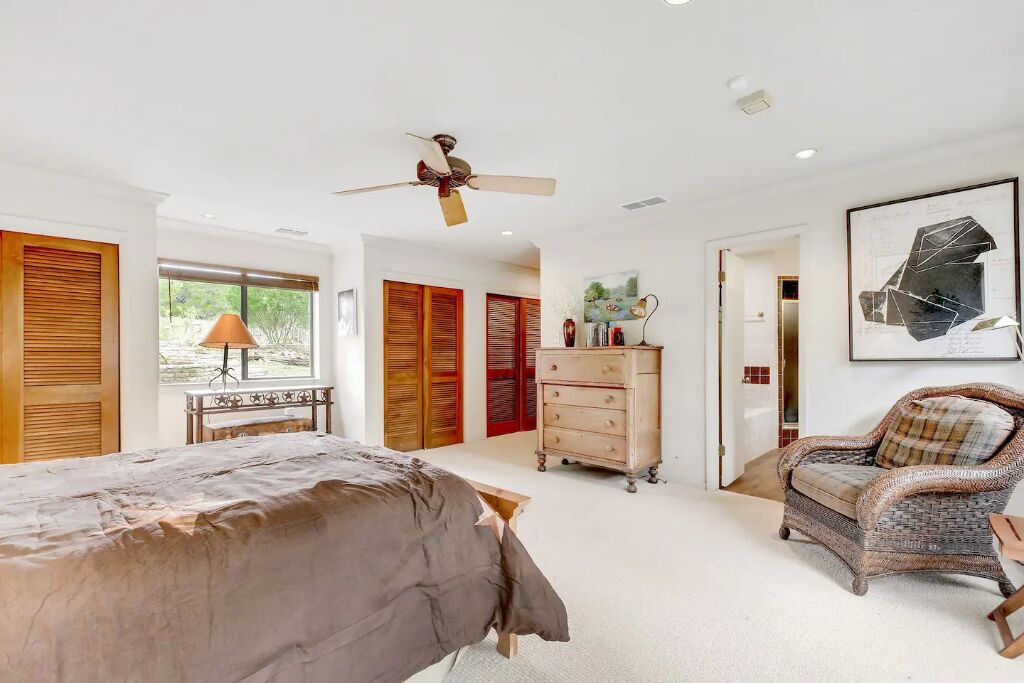 Photo of Bedroom in Manana West