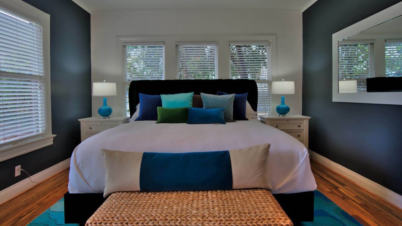 Photo of Bedroom in Oak Lawn