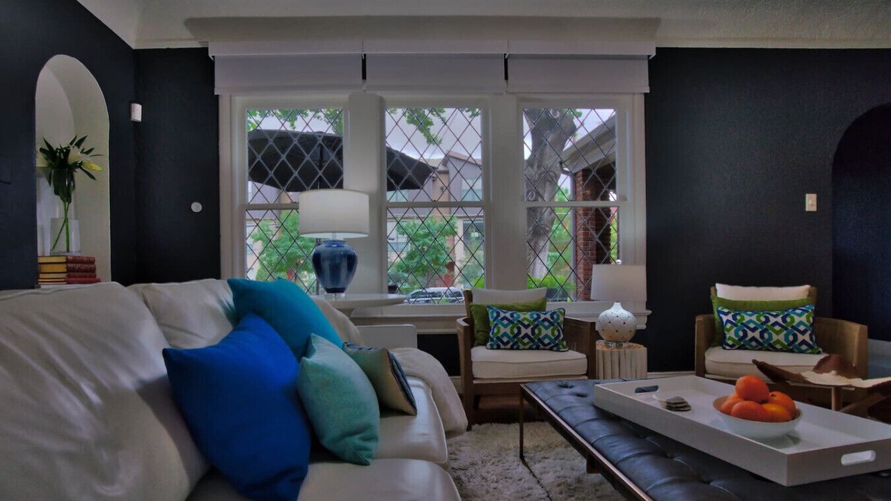 Photo of Livingroom in Oak Lawn