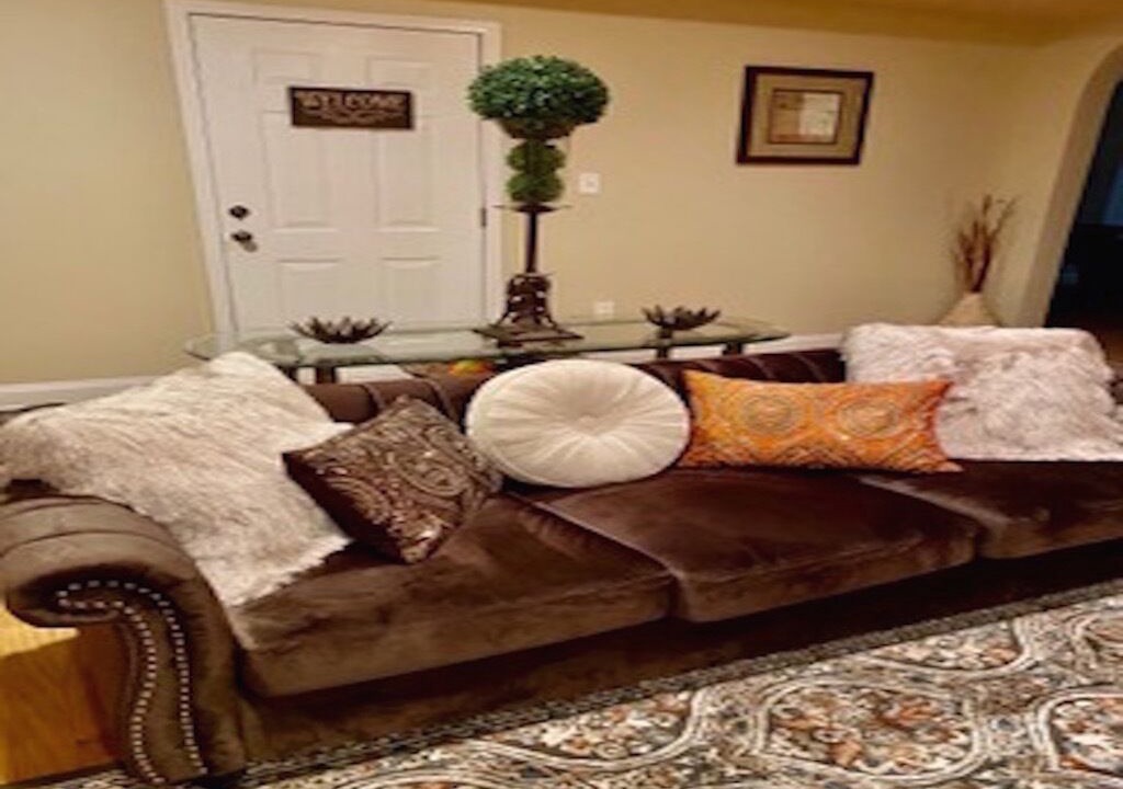 Photo of Livingroom in Alpharetta