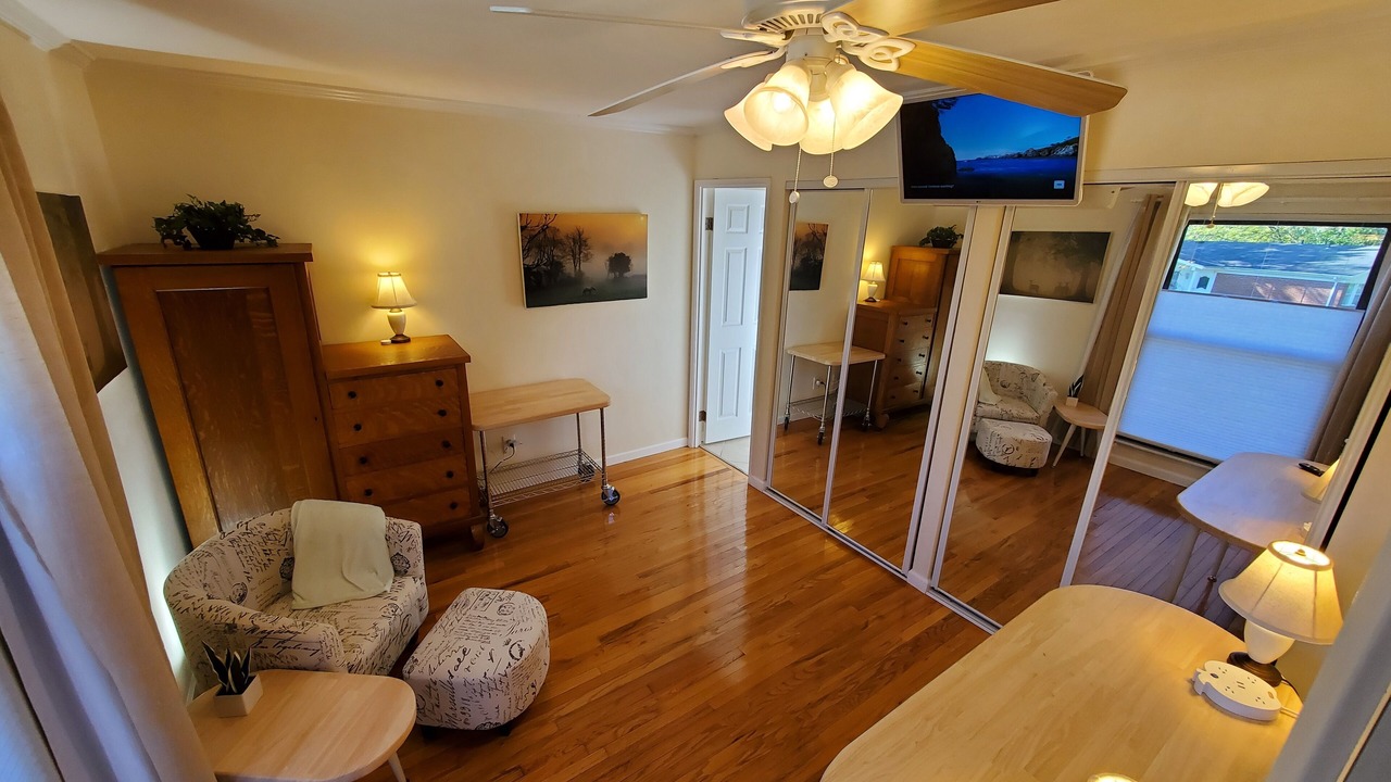 Photo of Livingroom in Tesson Ferry