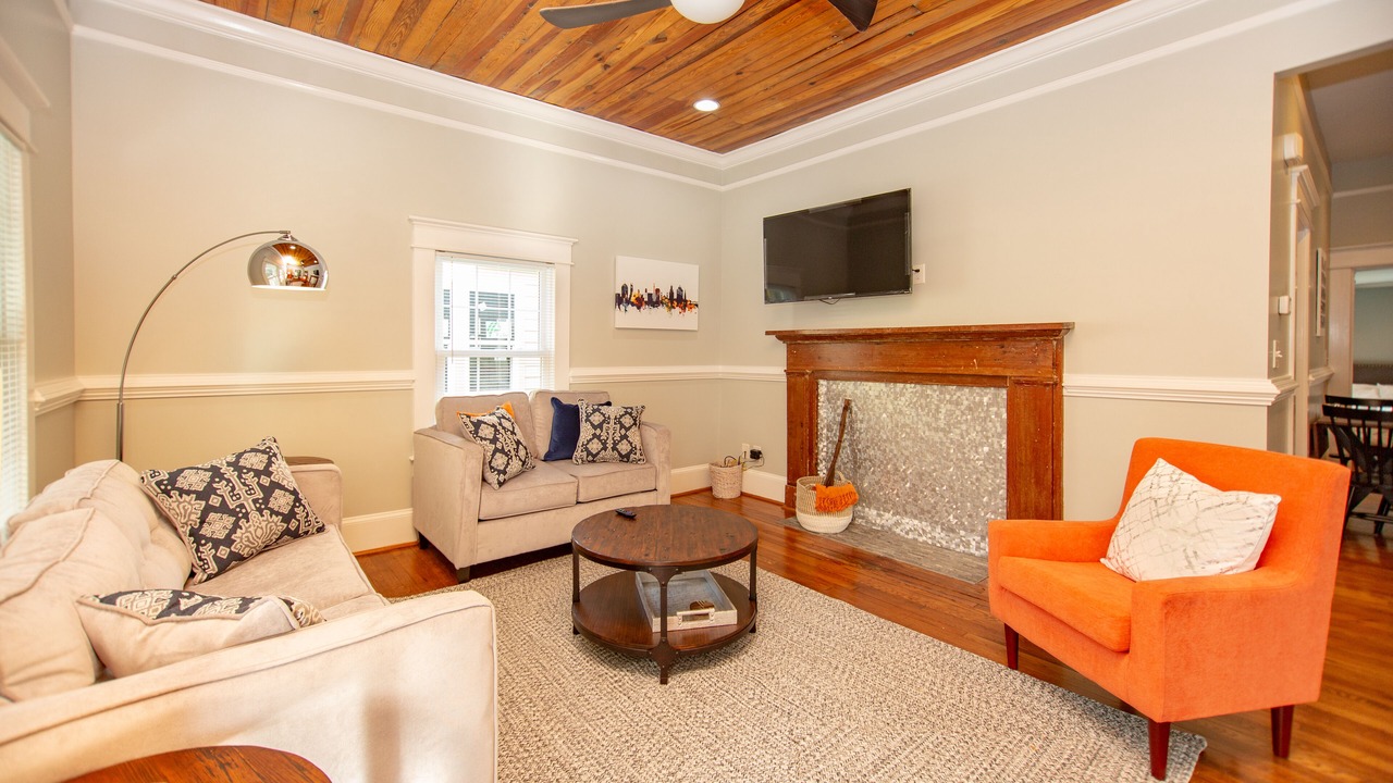Photo of Livingroom in Durham