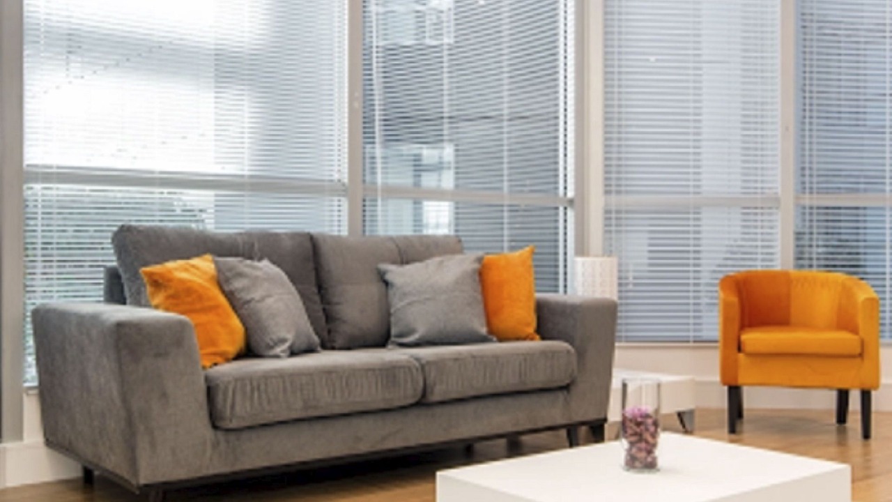 Photo of Livingroom in London Borough of Hounslow