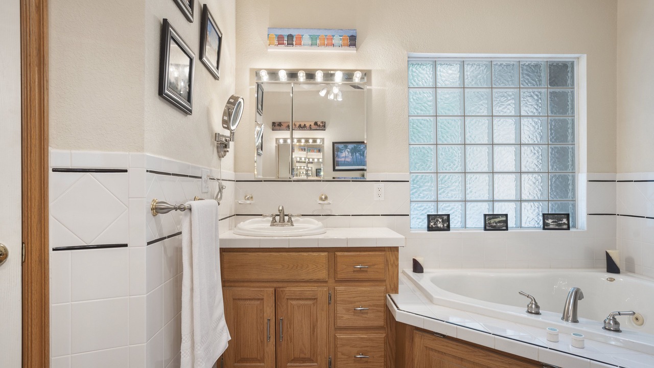 Photo of Bathroom in Longtown