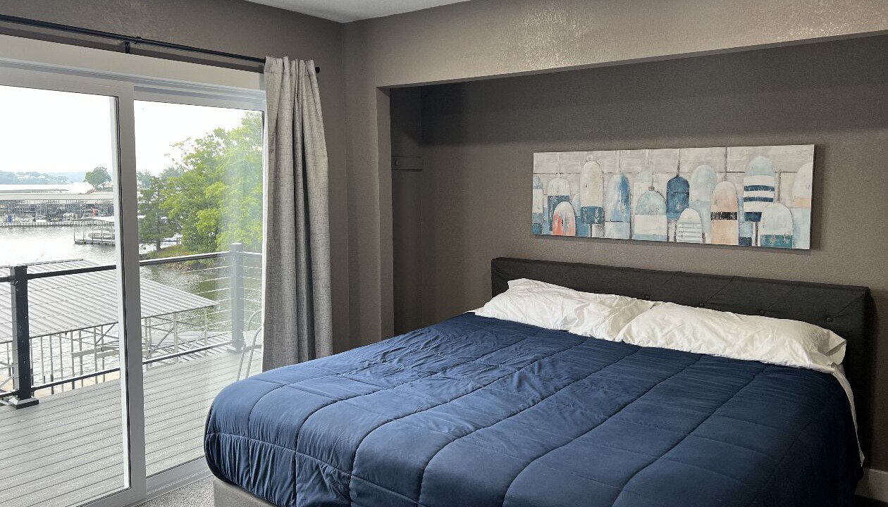Photo of Bedroom in Lake Ozark
