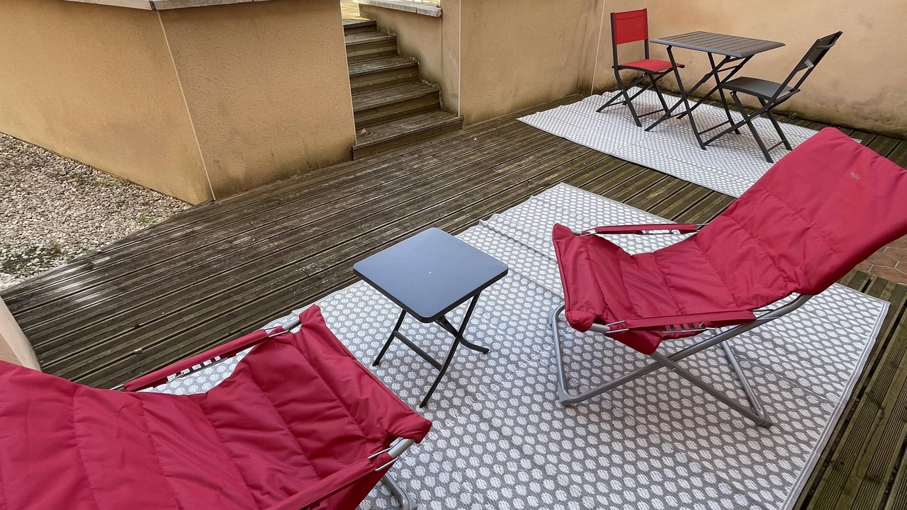 Photo of Patio Balcony in Montbard