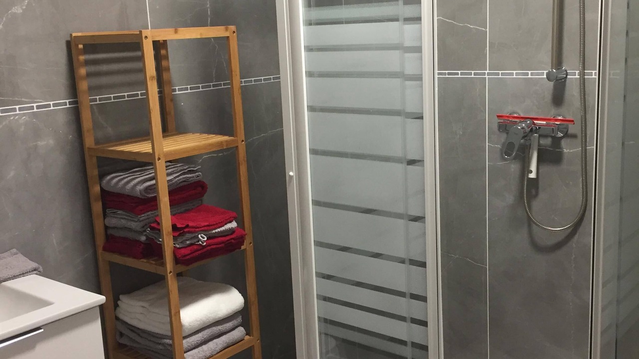 Photo of Bathroom in Montbard