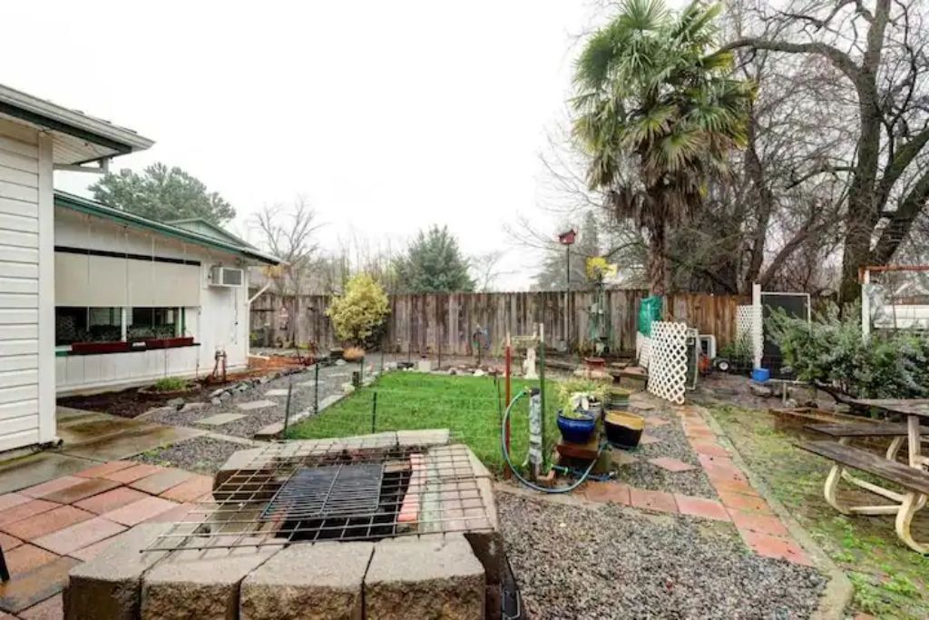 Photo of Others in Girvan