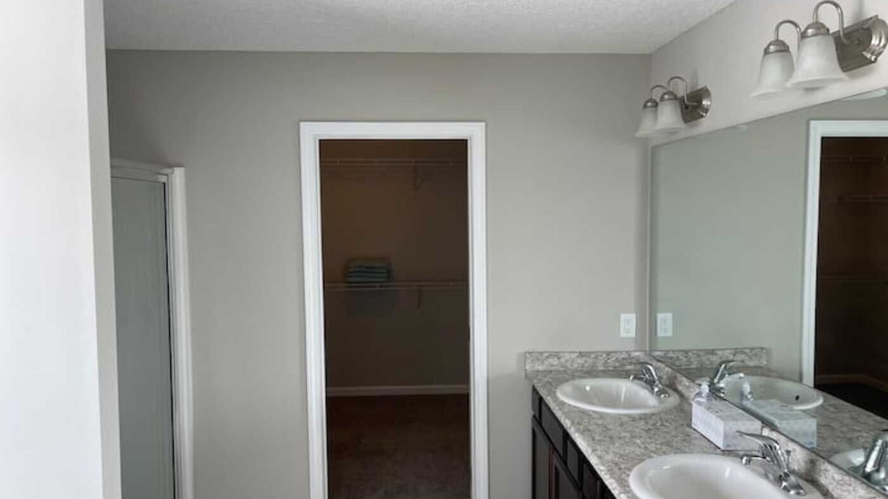 Photo of Bathroom in Fleming