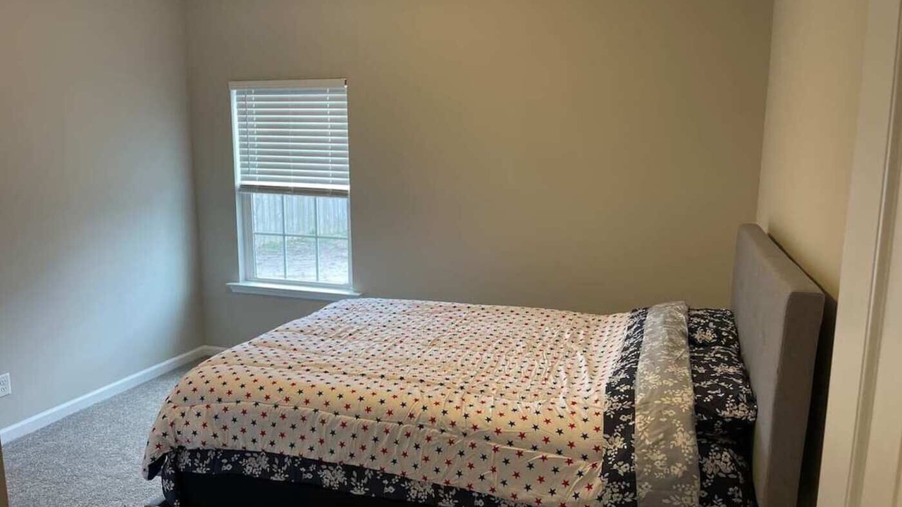Photo of Bedroom in Fleming