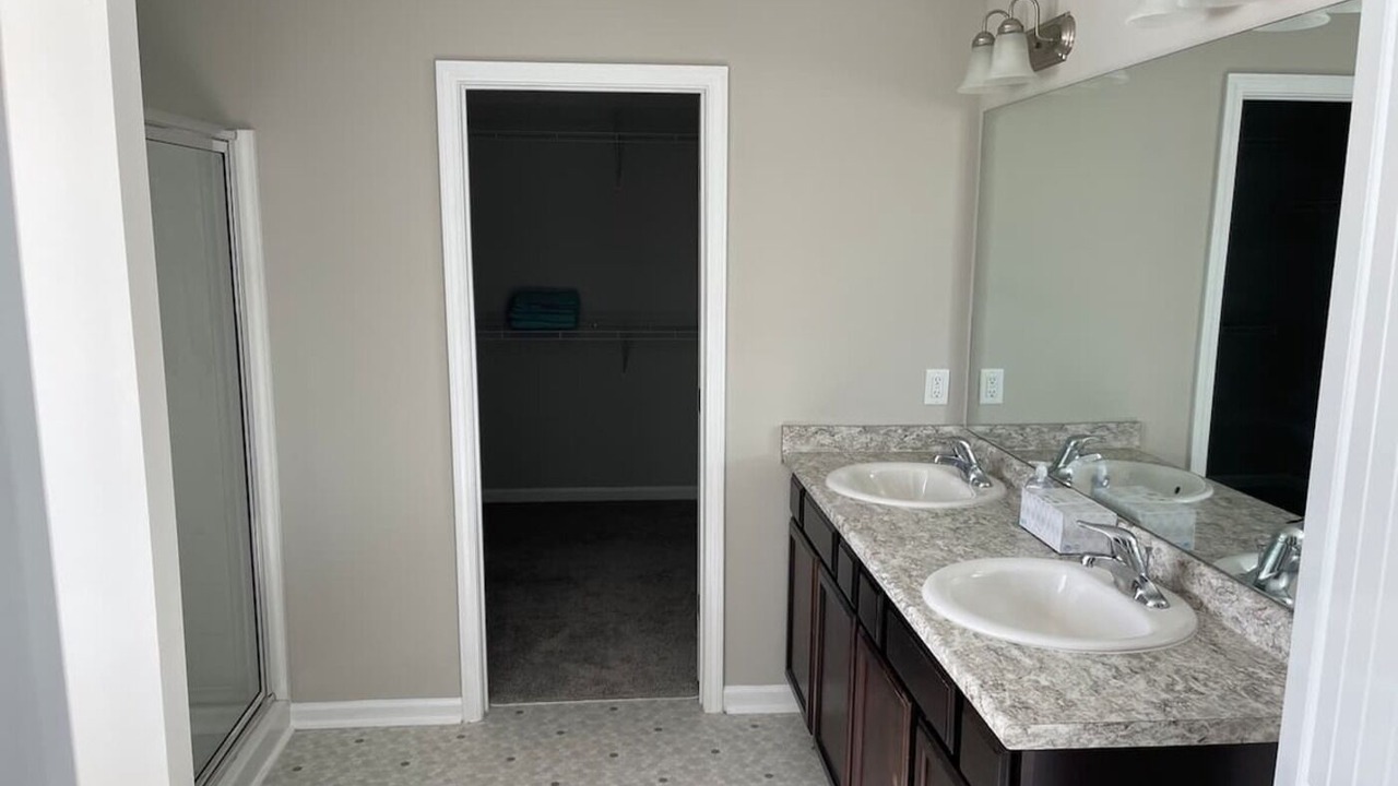 Photo of Bathroom in Fleming