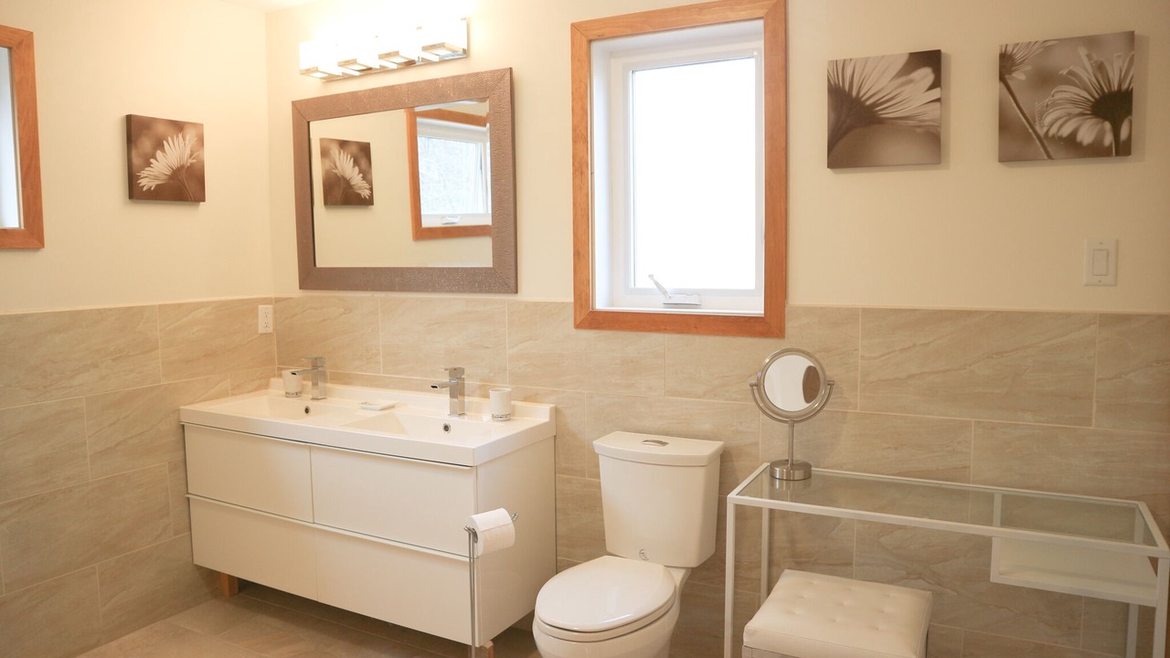 Photo of Bathroom in La Peche