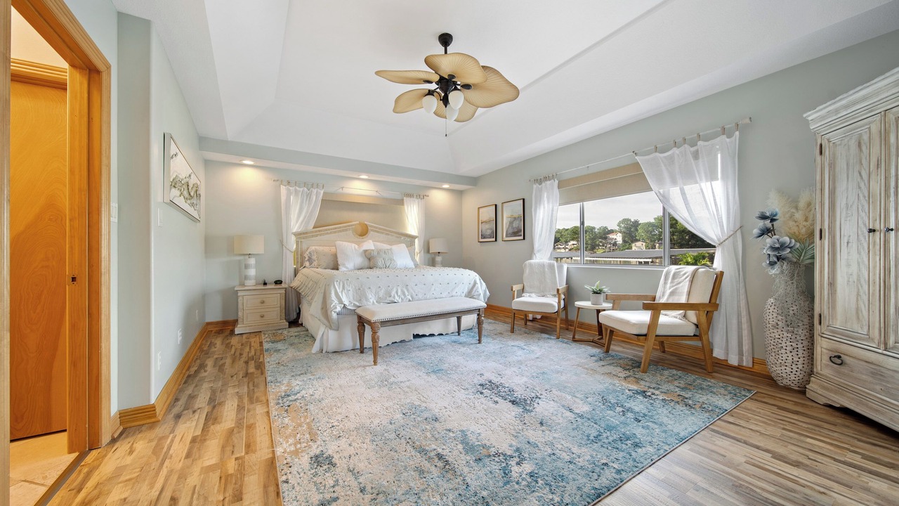 Photo of Bedroom in Sunrise Beach