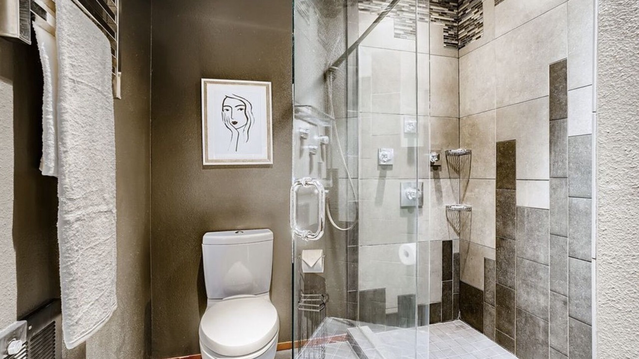 Photo of Bathroom in Northwest Bellevue