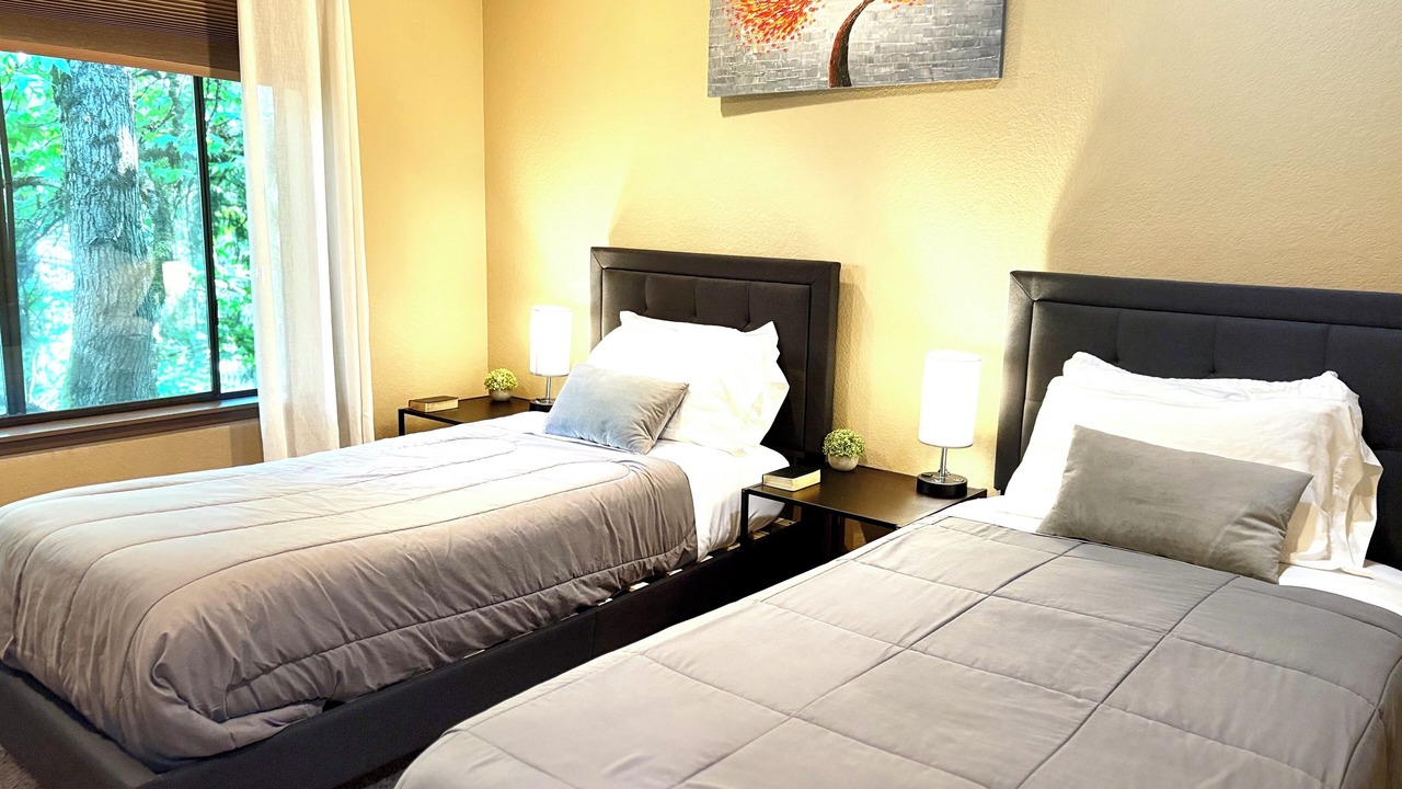 Photo of Bedroom in Northwest Bellevue