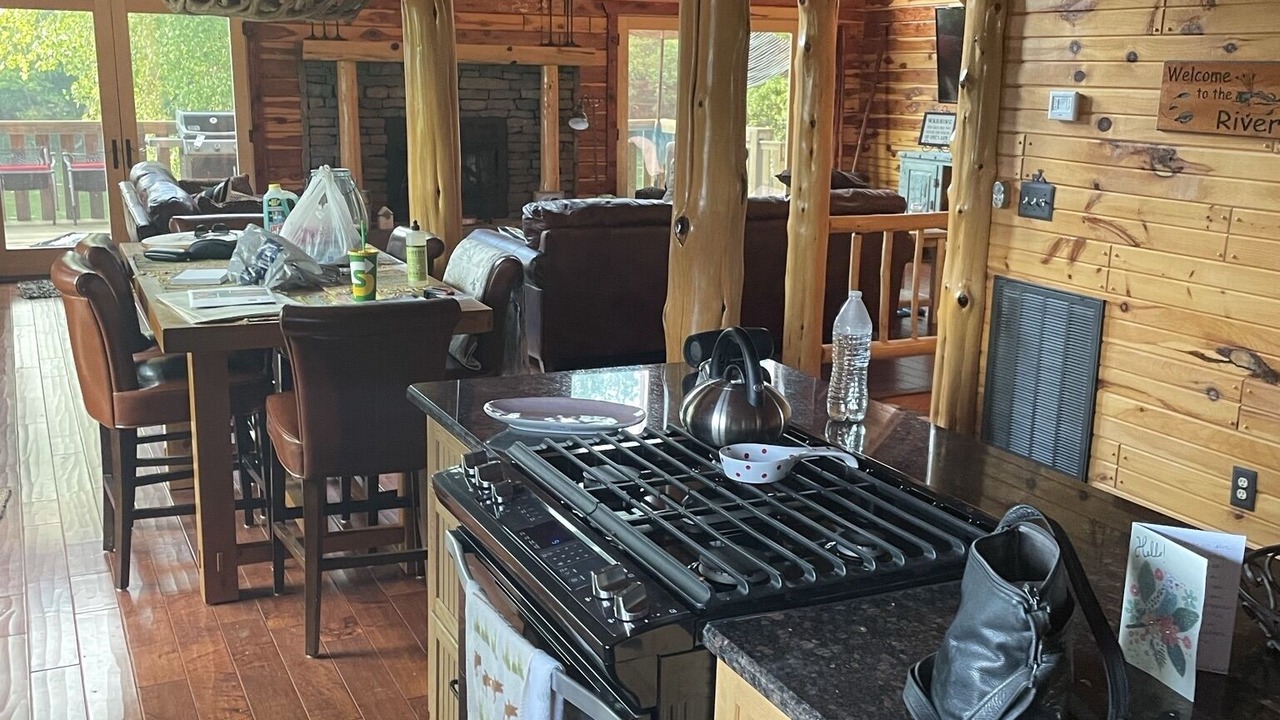 Photo of Kitchen in Lone Rock