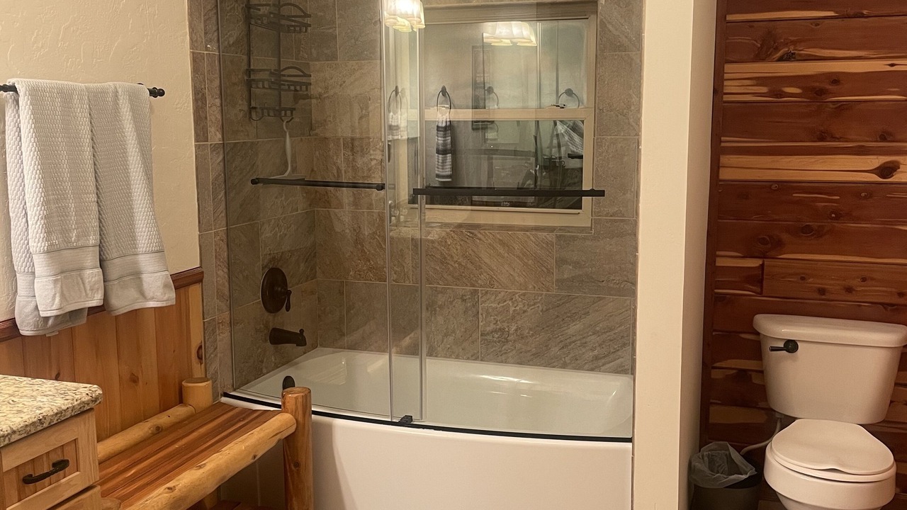 Photo of Bathroom in Lone Rock