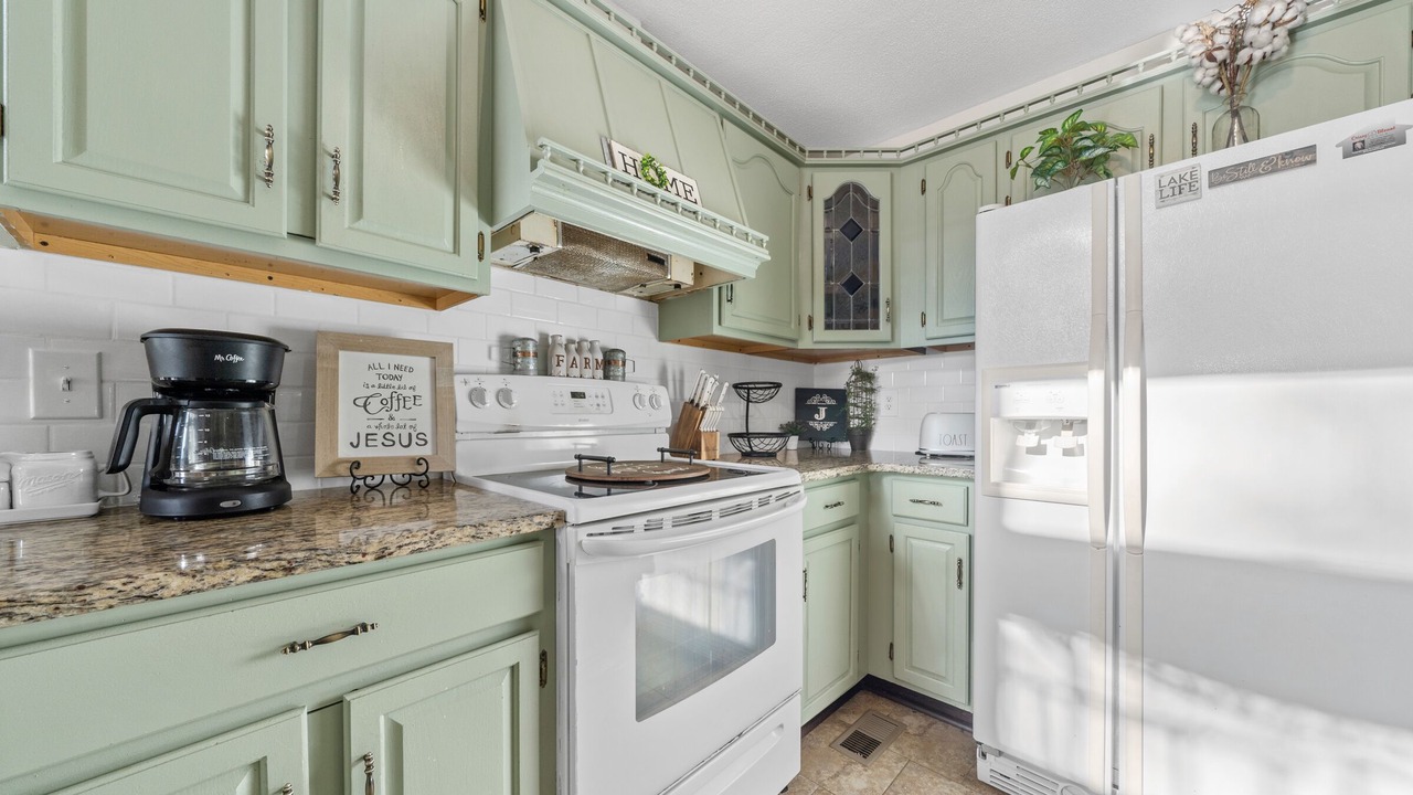 Photo of Kitchen in Eatonton