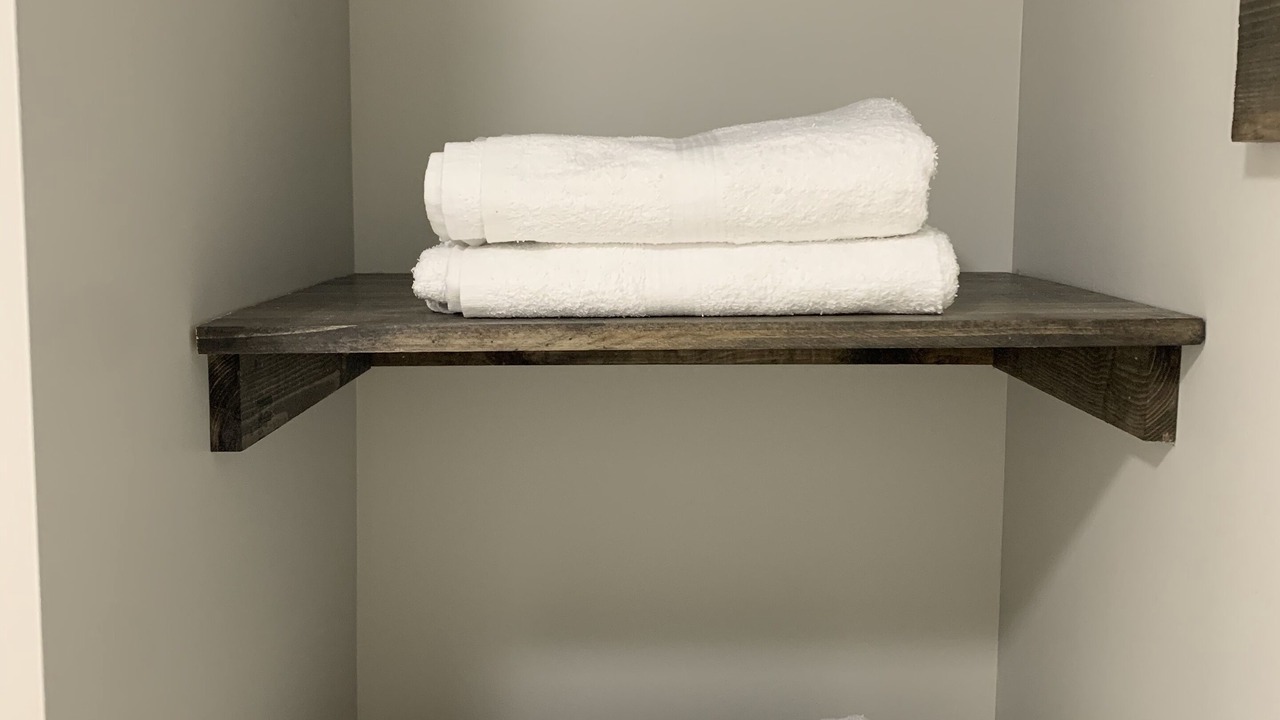 Photo of Bathroom in Monroe City