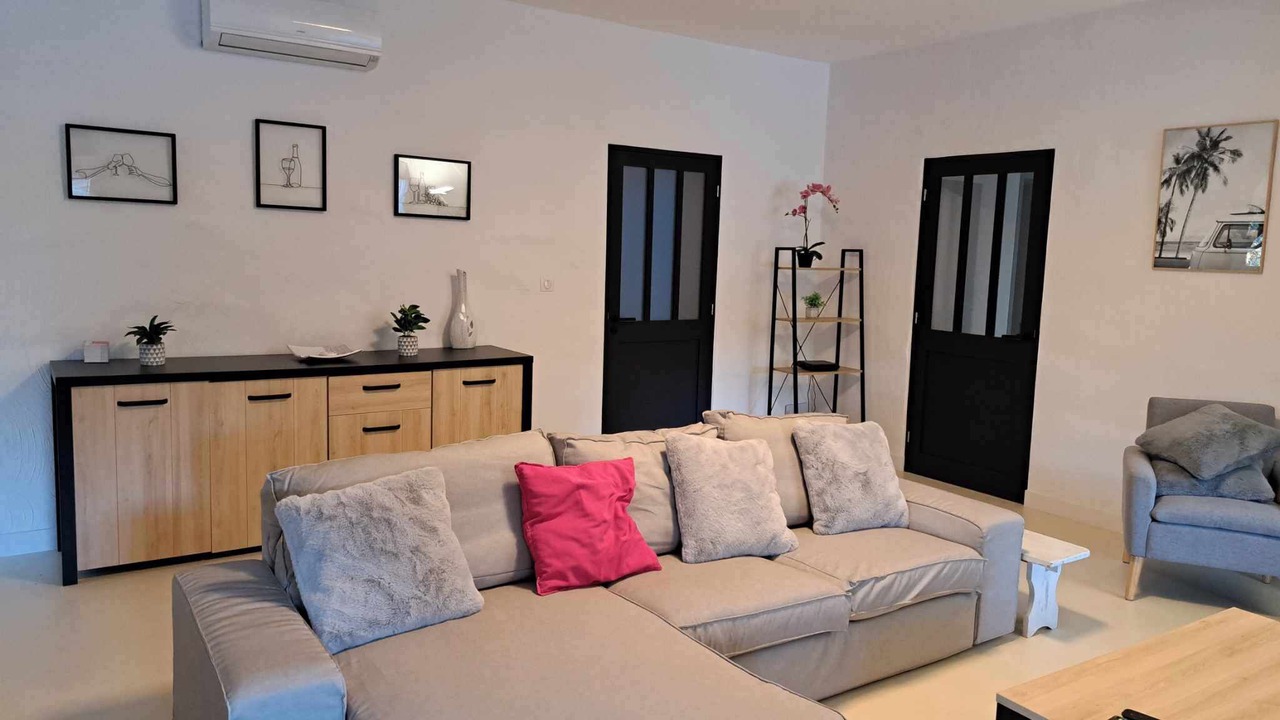 Photo of Livingroom in Uchaux