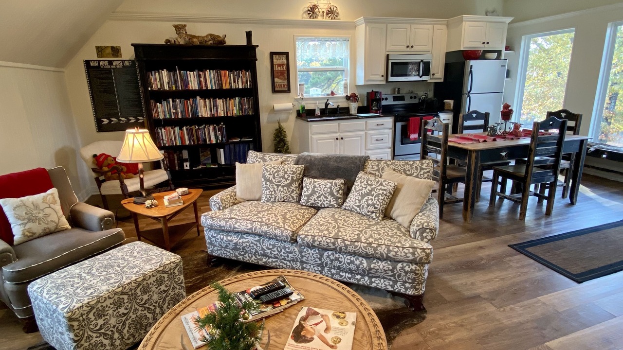 Photo of Livingroom in Quitman