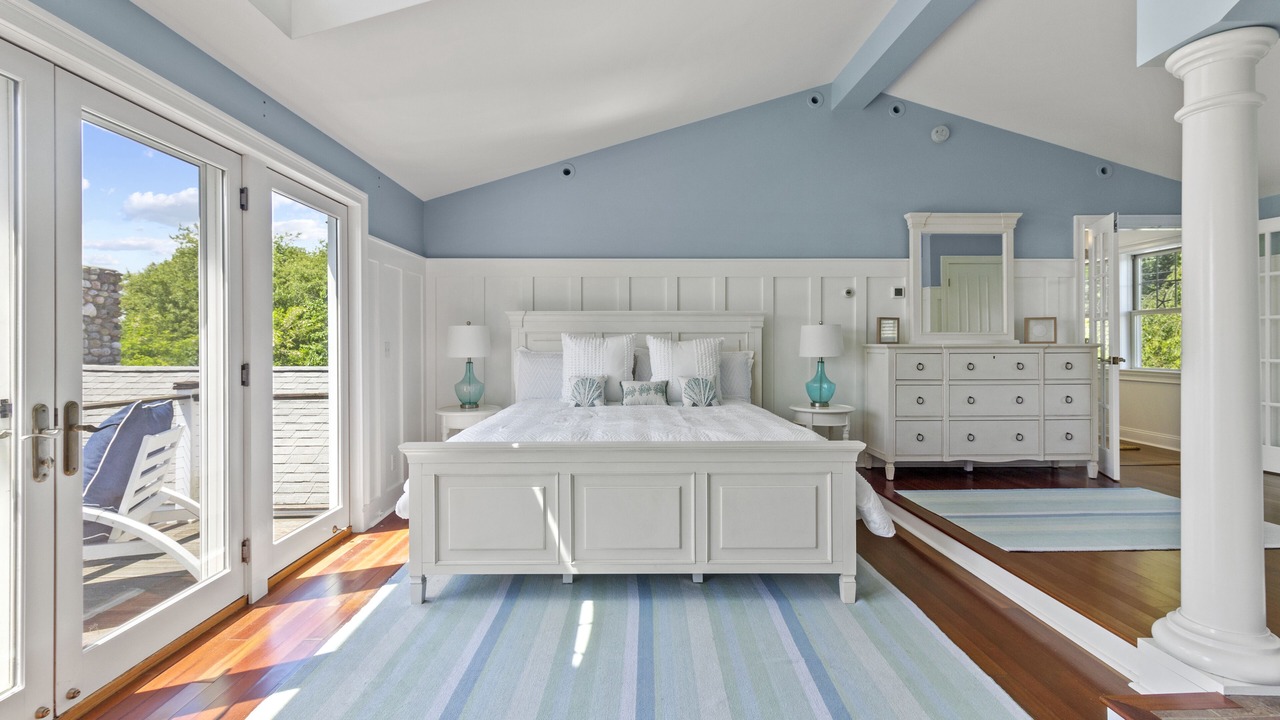 Photo of Others in Old Lyme